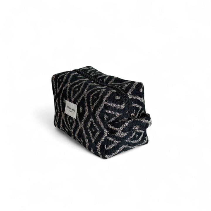 Onix Medium Toiletry Bag
