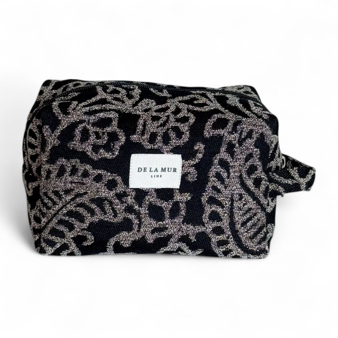 Teide Medium Toiletry Bag