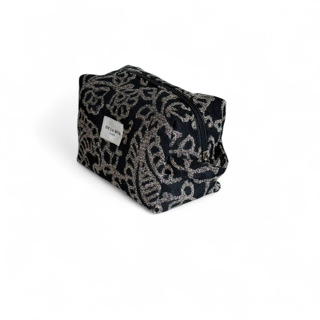 Teide Medium Toiletry Bag