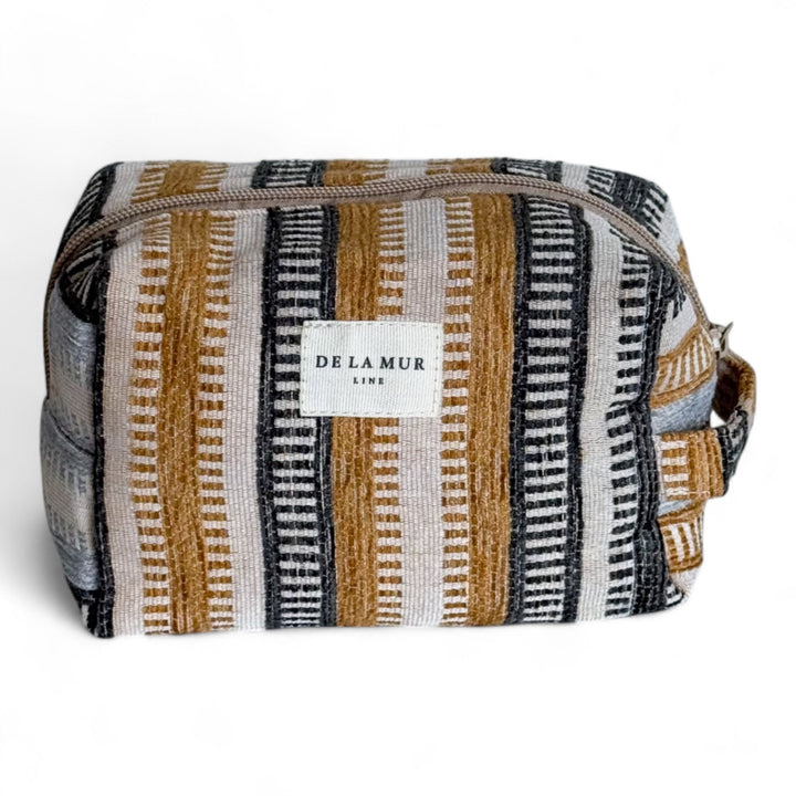 Tron Medium Toiletry Bag