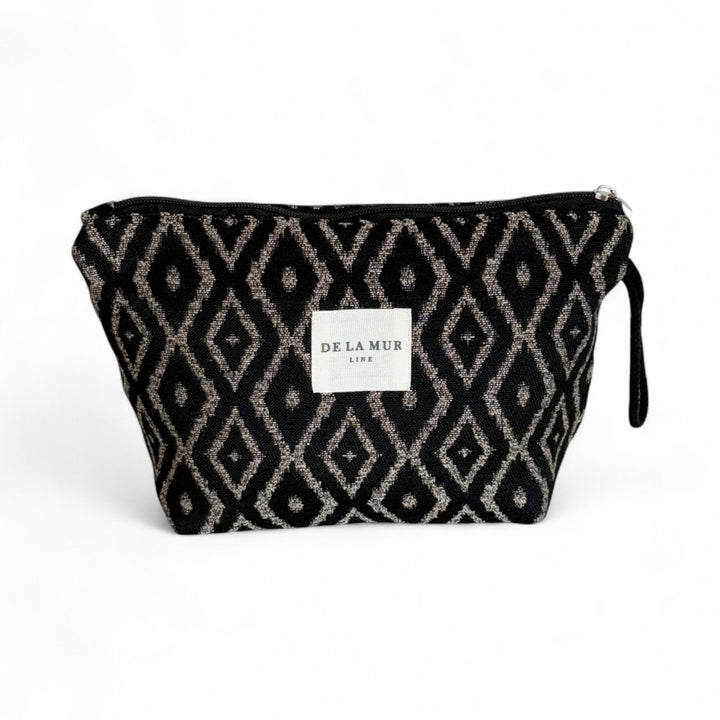 Onix toiletry bag
